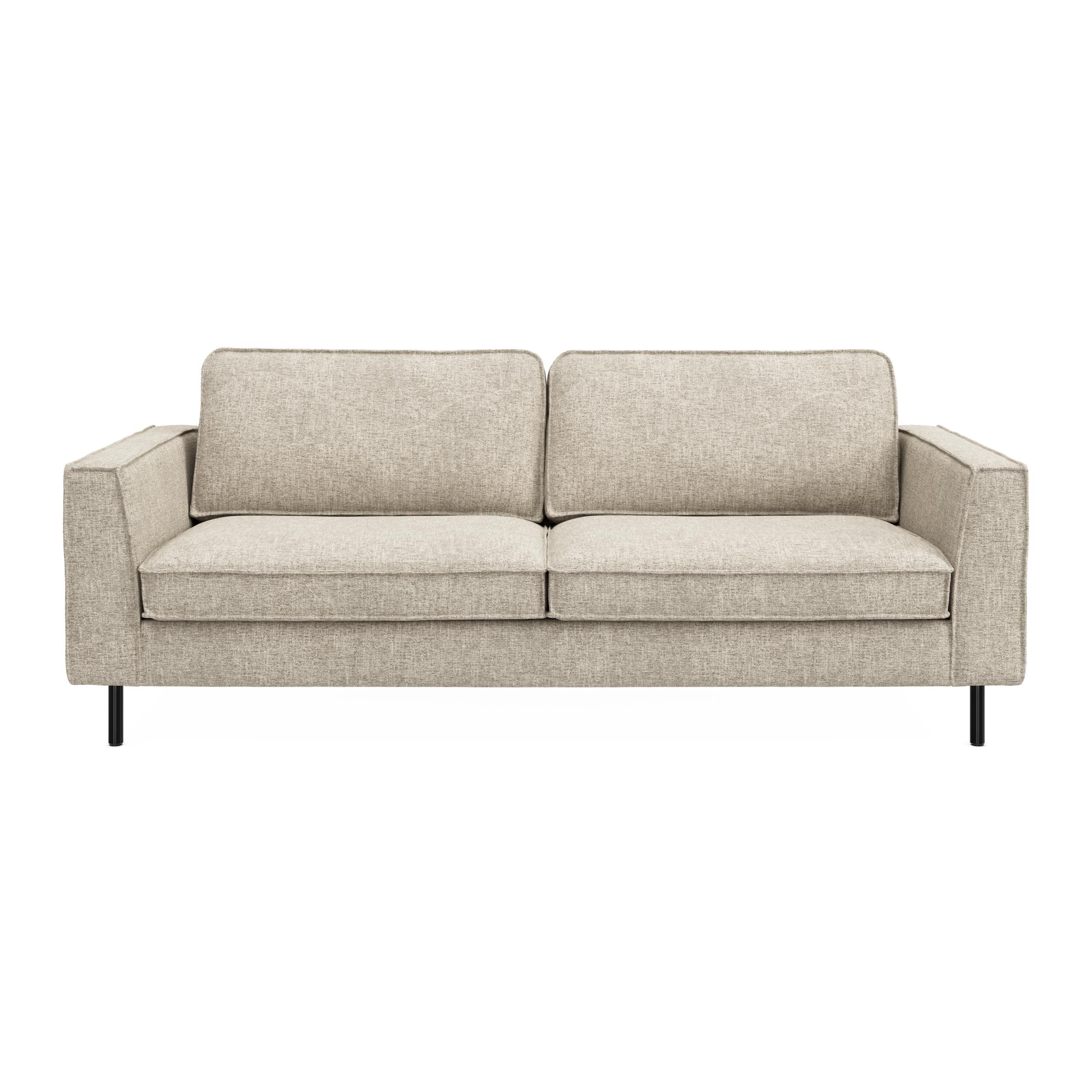 Scott 3 sits Soffa 