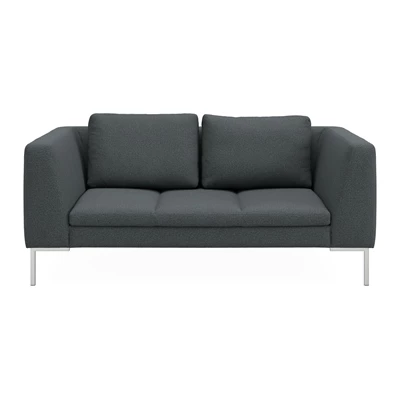 Nordskov 2 sits Soffa