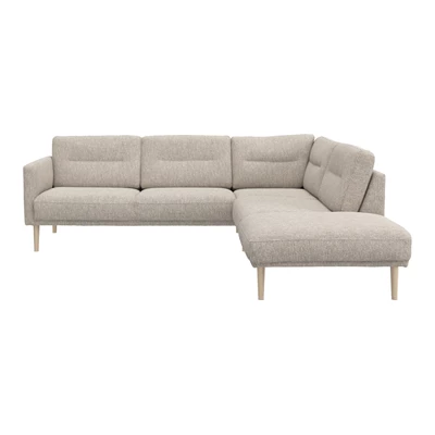 Larvik högervänd hörnsoffa med puffavslutning