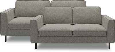 Scott 2 sits Soffa