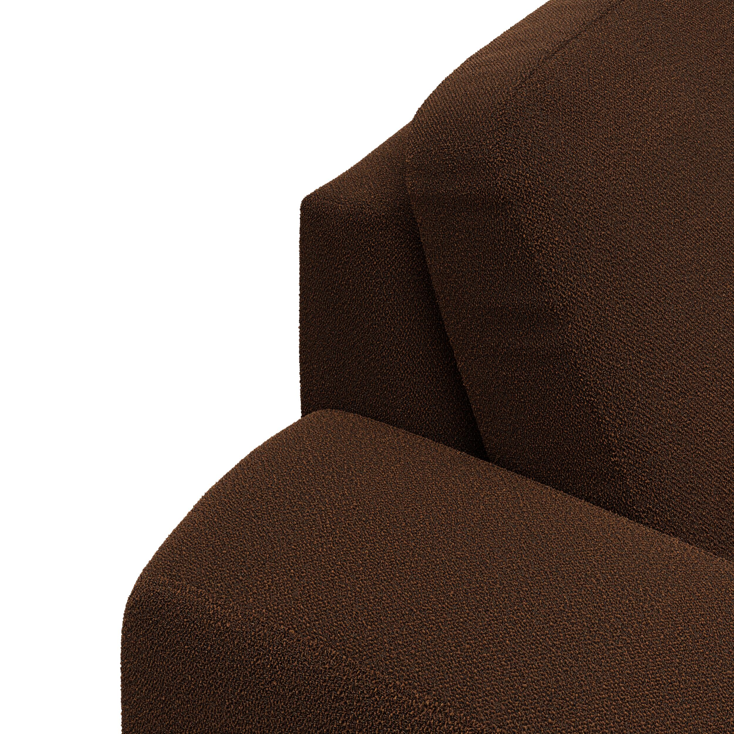 Molino 3 sits Soffa 